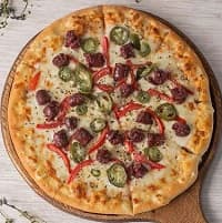 بيتزا سجق شرقي 