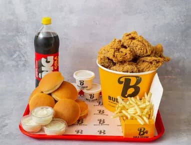 بارتي فاميلي