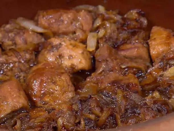 Meat With Onions Casserole