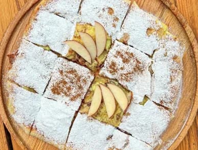 Apple With Cinnamon Pie