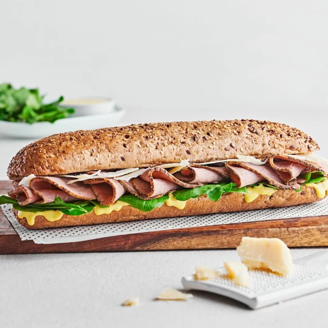 ساندوتش روز بيف