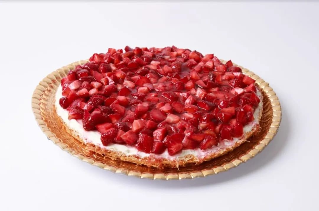 Kunafa with Strawberries