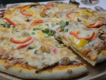 Mix Chicken Italian Pizza