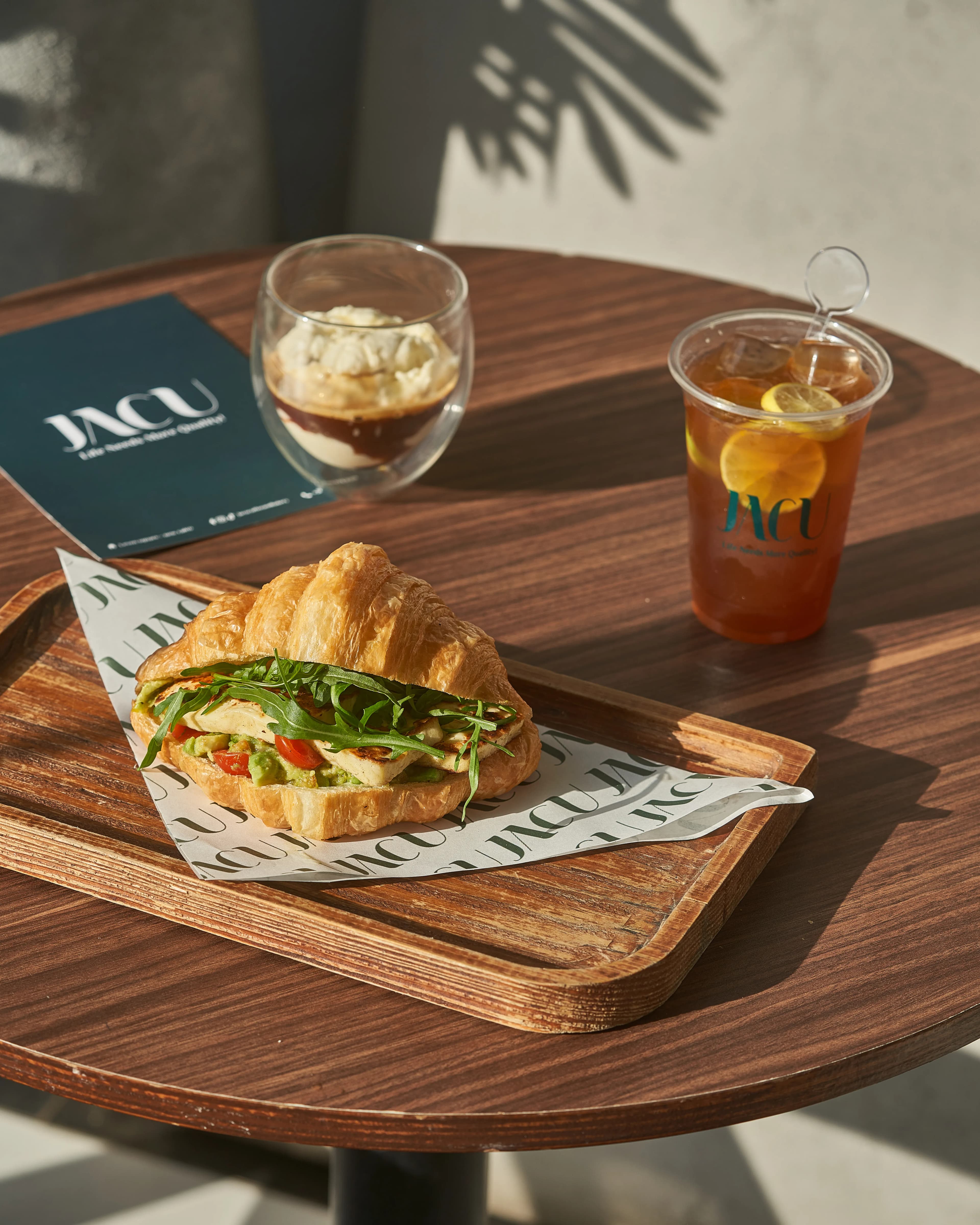 كرواسون جبن الحلوم