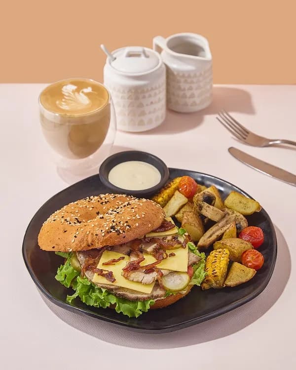 بيغل لحم البقر المشوي