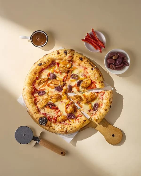 بيتزا الدجاج المشوي