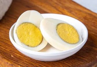طلب بيضه مسلوقه