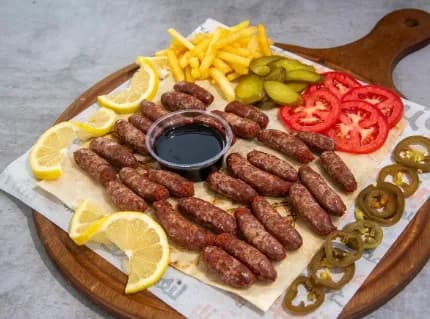 نقانق نئ