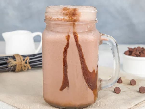 ميلك شيك شيكولاتة