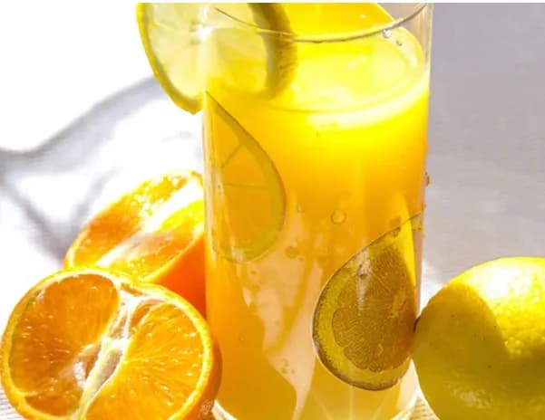 عصير ليمون طازج