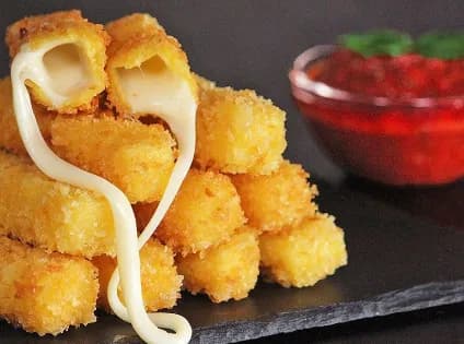 موتزاريلا استيكس