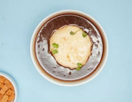 شوربه البصل الفرنسي