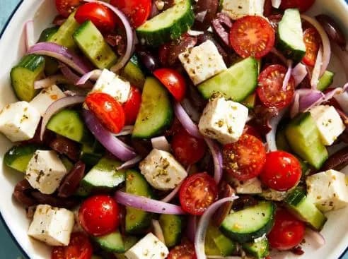 سلطة يوناني