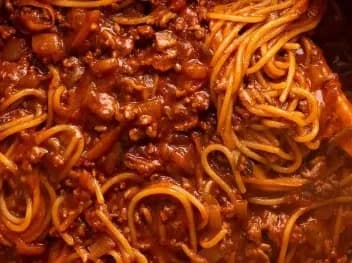 باستا بولونيز