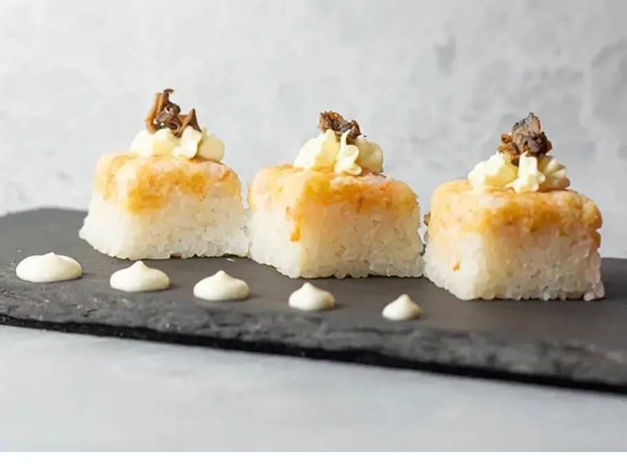 أوشي سوشي تيمبورا