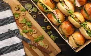 ميني بوكس ساندوتش 16 قطعه