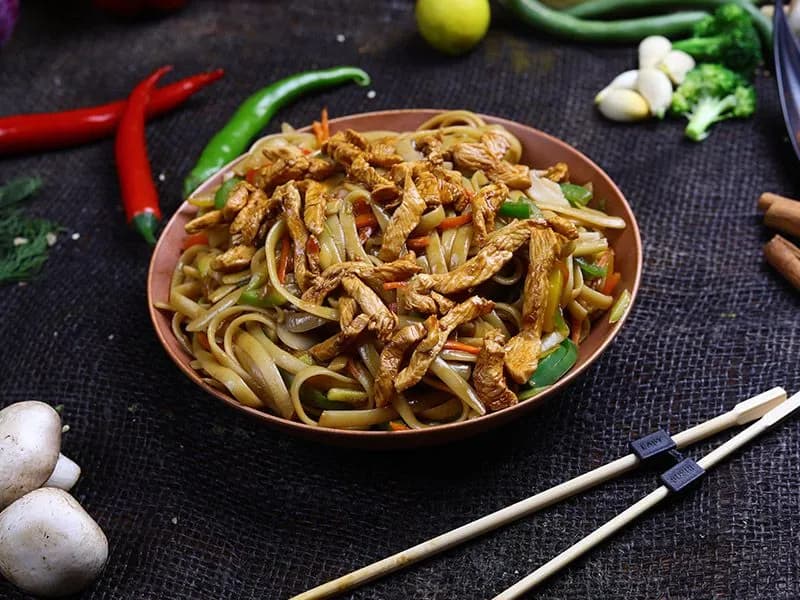 Noodles with Chicken