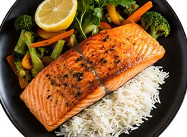 Salmon And Sauteed Vegetables Meal