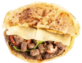حواوشي سوبر سجق مع سجق وجبنة