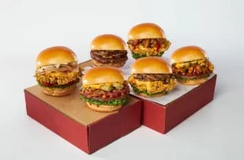 Brioche Box with Mixed Beef and Chicken, 6 Sandwiches