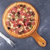 بيتزا هوت دوج