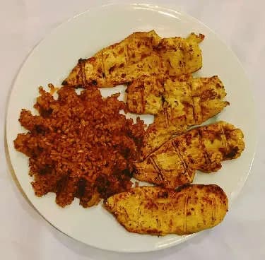 1/4 Grilled Breasts Meal + Rice