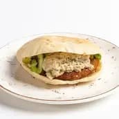 سندوتش طعمية على بابا غنوج