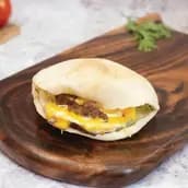 سندوتش اومليت سجق