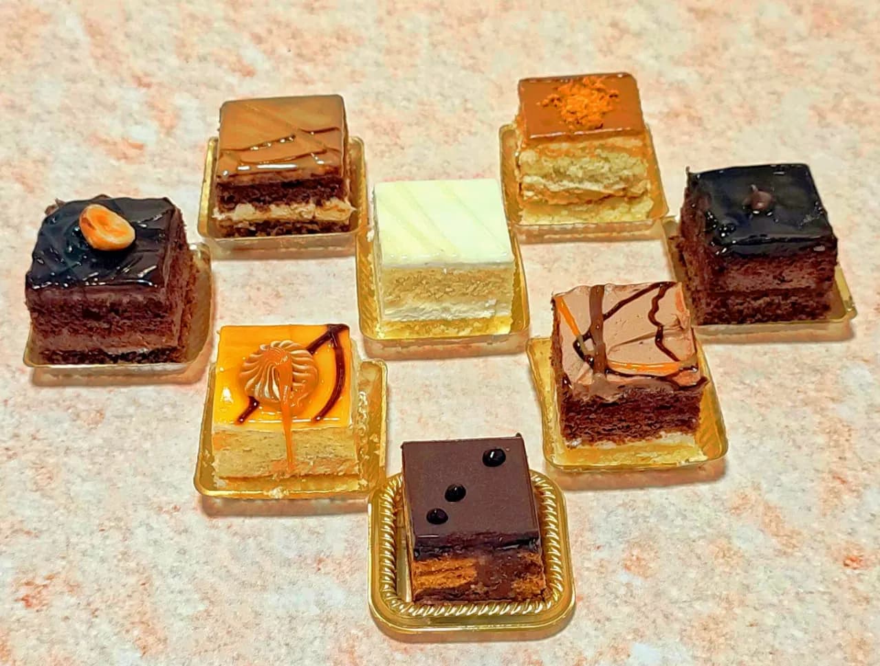 جاتوه سواريه وسط