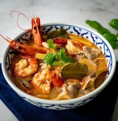 شوربه توم يوم