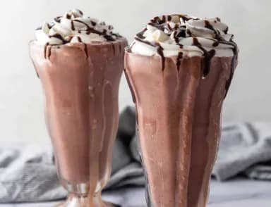 ميلك شيك شوكولاته