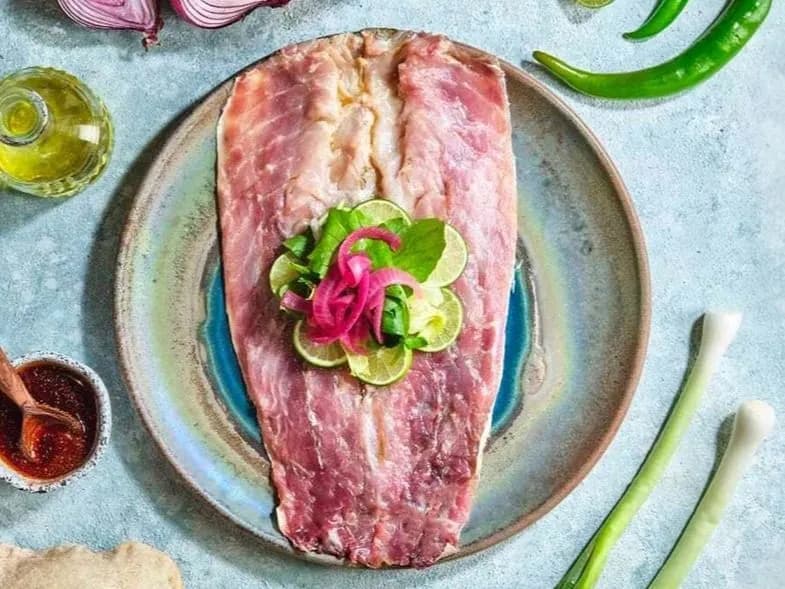 Feseekh Zanjari With Oil And Lemon