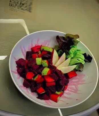 سلطة البنجر