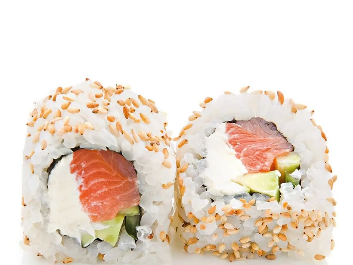 سمك السلمون أورا ماكي