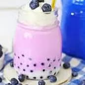 بوبا التوت الأزرق