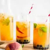 بوبا شاي مثلج بالخوخ