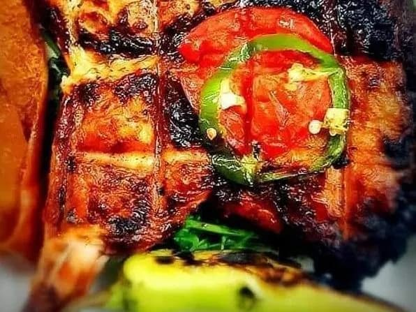 1/4 فرخة مشوية على الفحم صدر