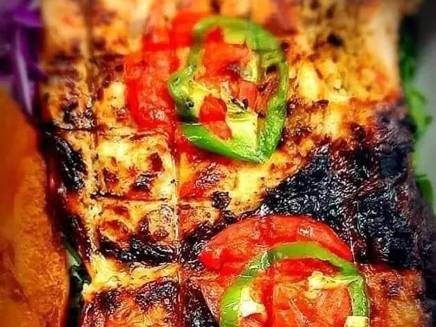 1/4 فرخة مشوية على الفحم ورك