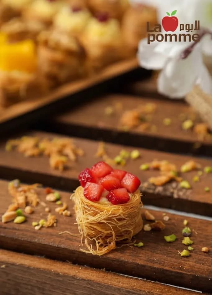 كنافة اساور فراولة