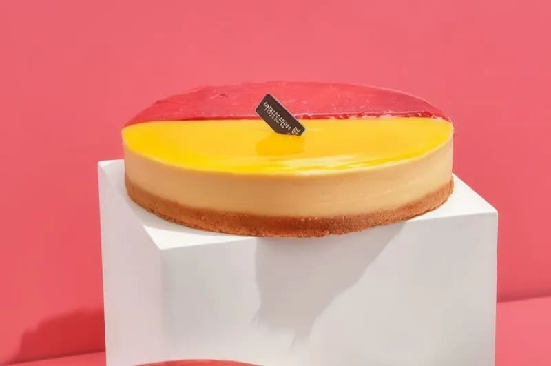 Strawberry & Mango Ice Torte
