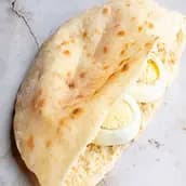 ساندوتش بيض مسلوق
