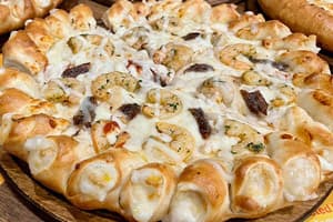 بيتزا بان سى فود صغيرة