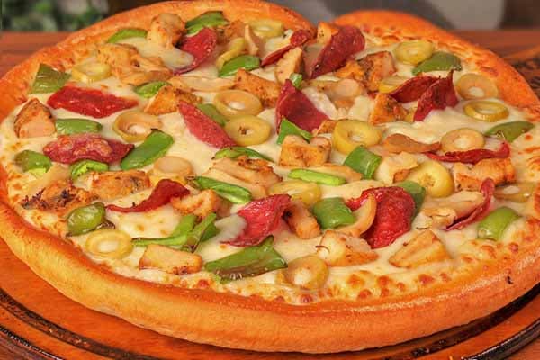 Chicken Supreme Pizza Large