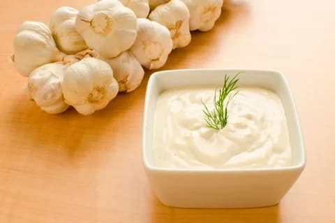 Garlic Dip Salad