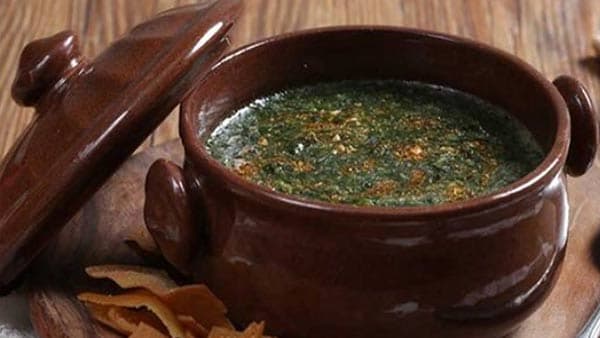 طاجن ملوخية بالكوارع