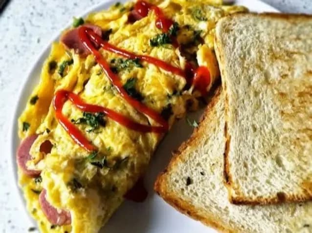 Hot dog Omelette