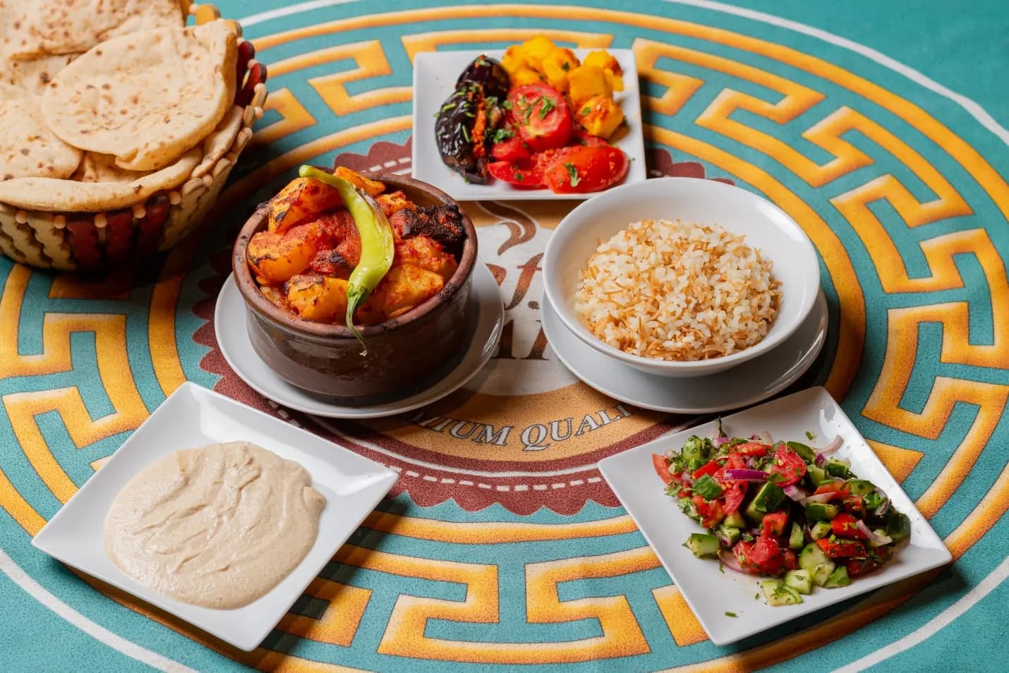 طاجن بطاطس باللحمة