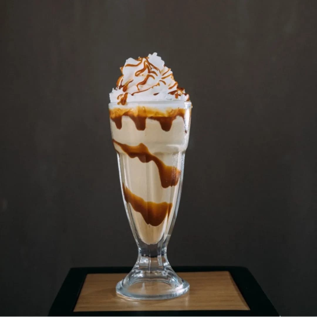 ميلك شيك زبدة الفول السوداني