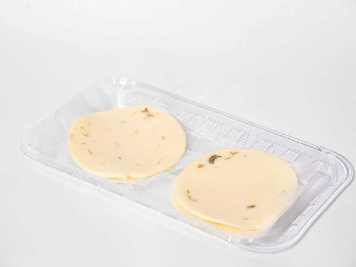 1/4 كيلو شيدر زيتون