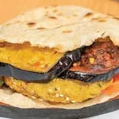 طعميه محشيه ع باذنجان بلدي